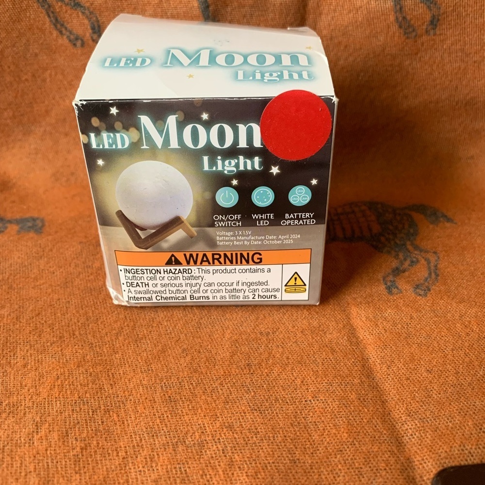 LED Moon Light with White LED - Picture 2 of 4